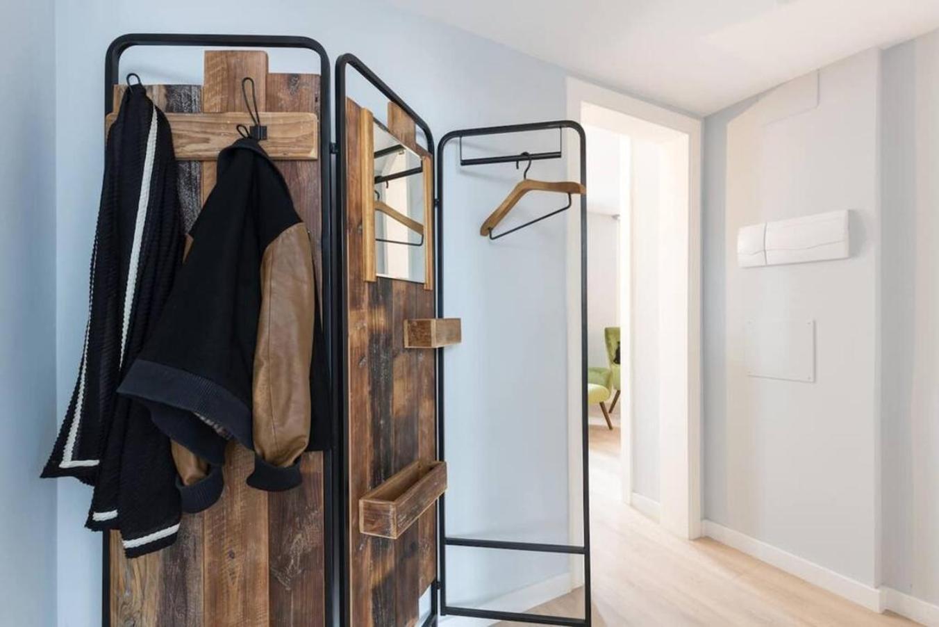 2 Bdr Penthouse In Grcia Apartment Barcelona Bagian luar foto